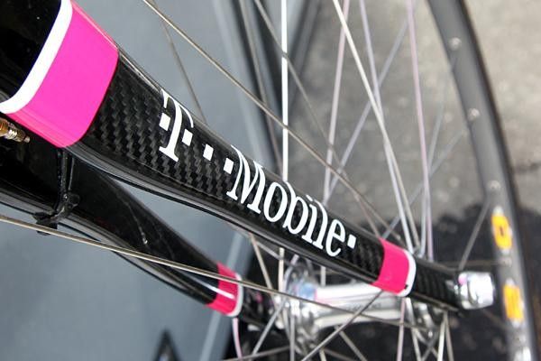 A longer rake fork extends the bike's wheelbase by four centimetres.