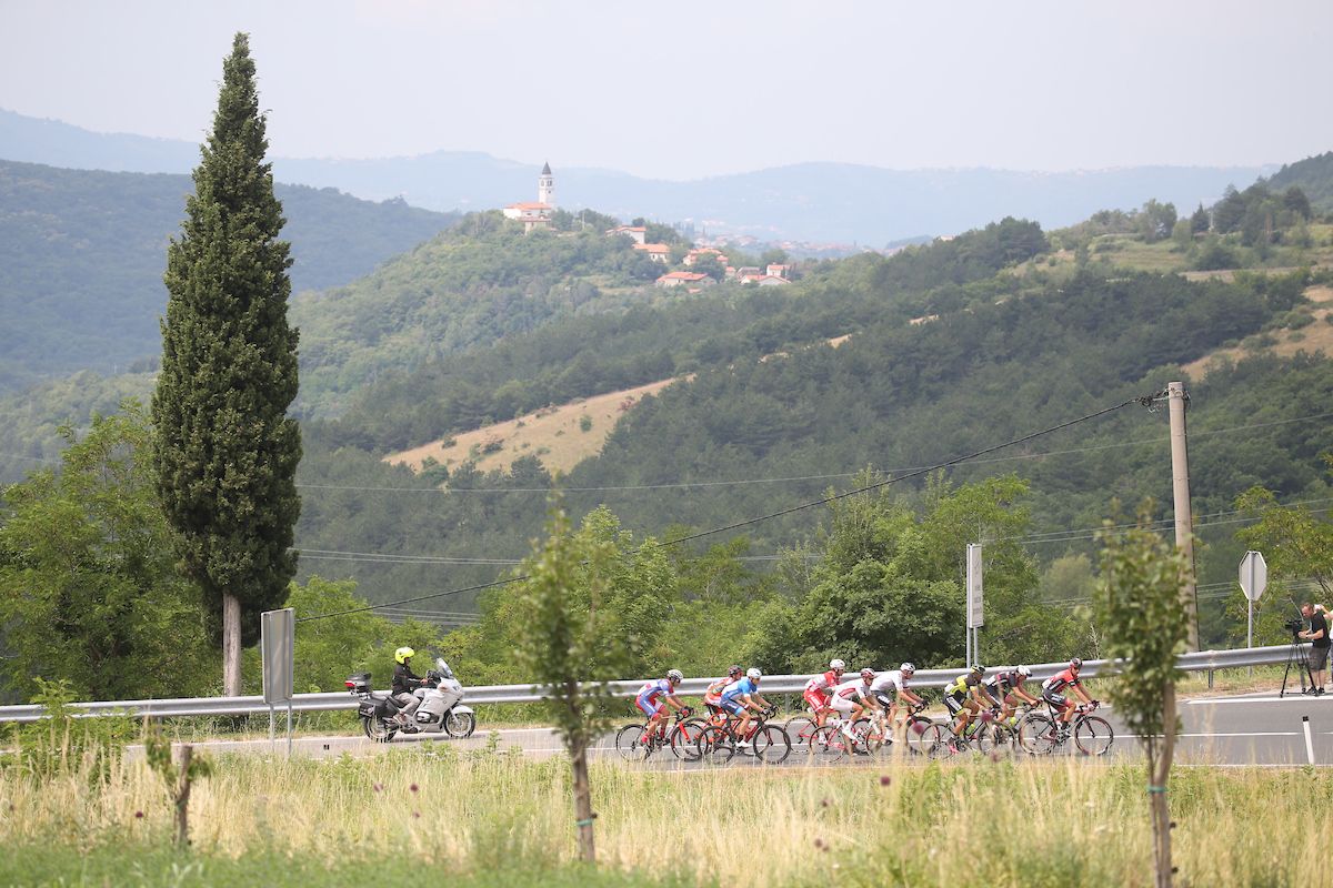 The breakaway rides along
