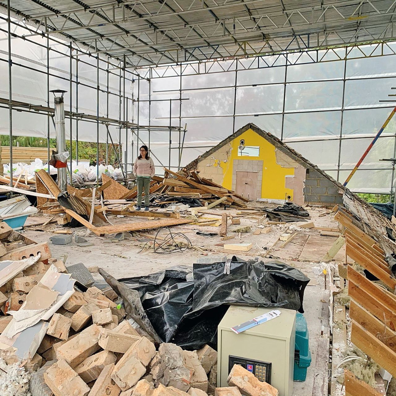 timber roof being constructed