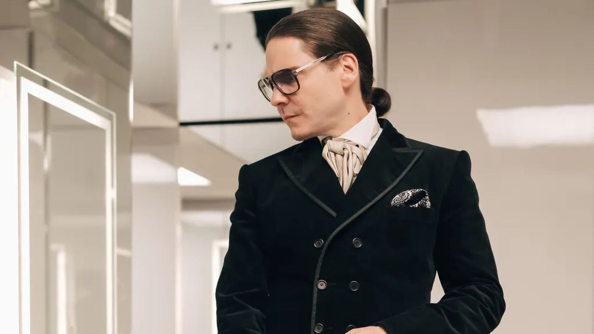 Daniel Brühl as Karl Lagerfeld in Becoming Karl Largerfeld