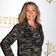 sarah beeny english broadcaster and entrepreneur