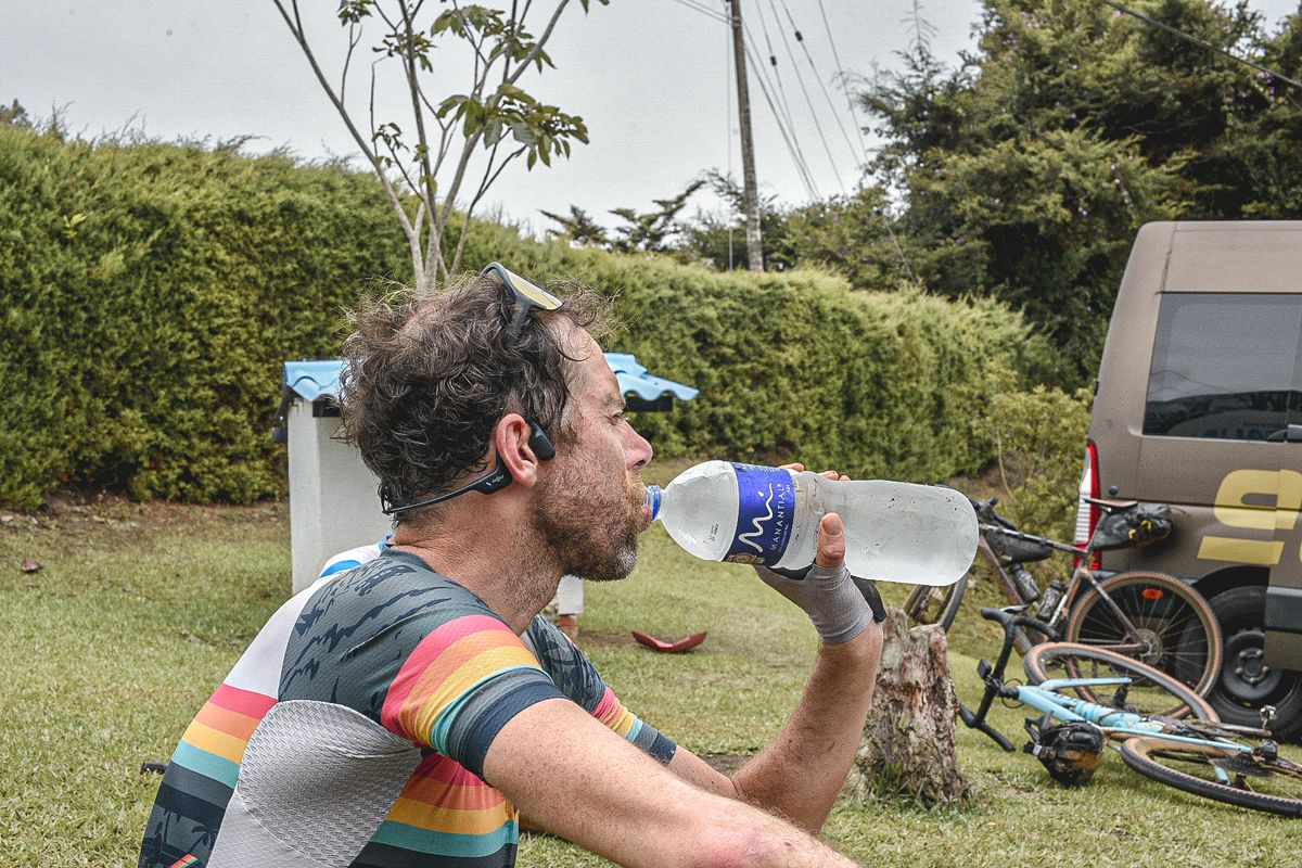 Rehydration on a very hot second dat at 2023 Transcordilleras