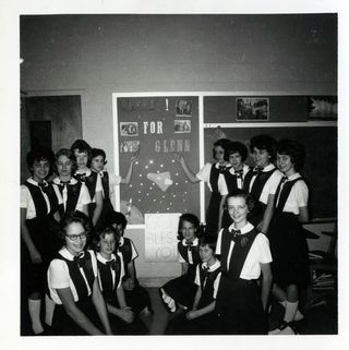 Schoolgirls in New York, 1962.