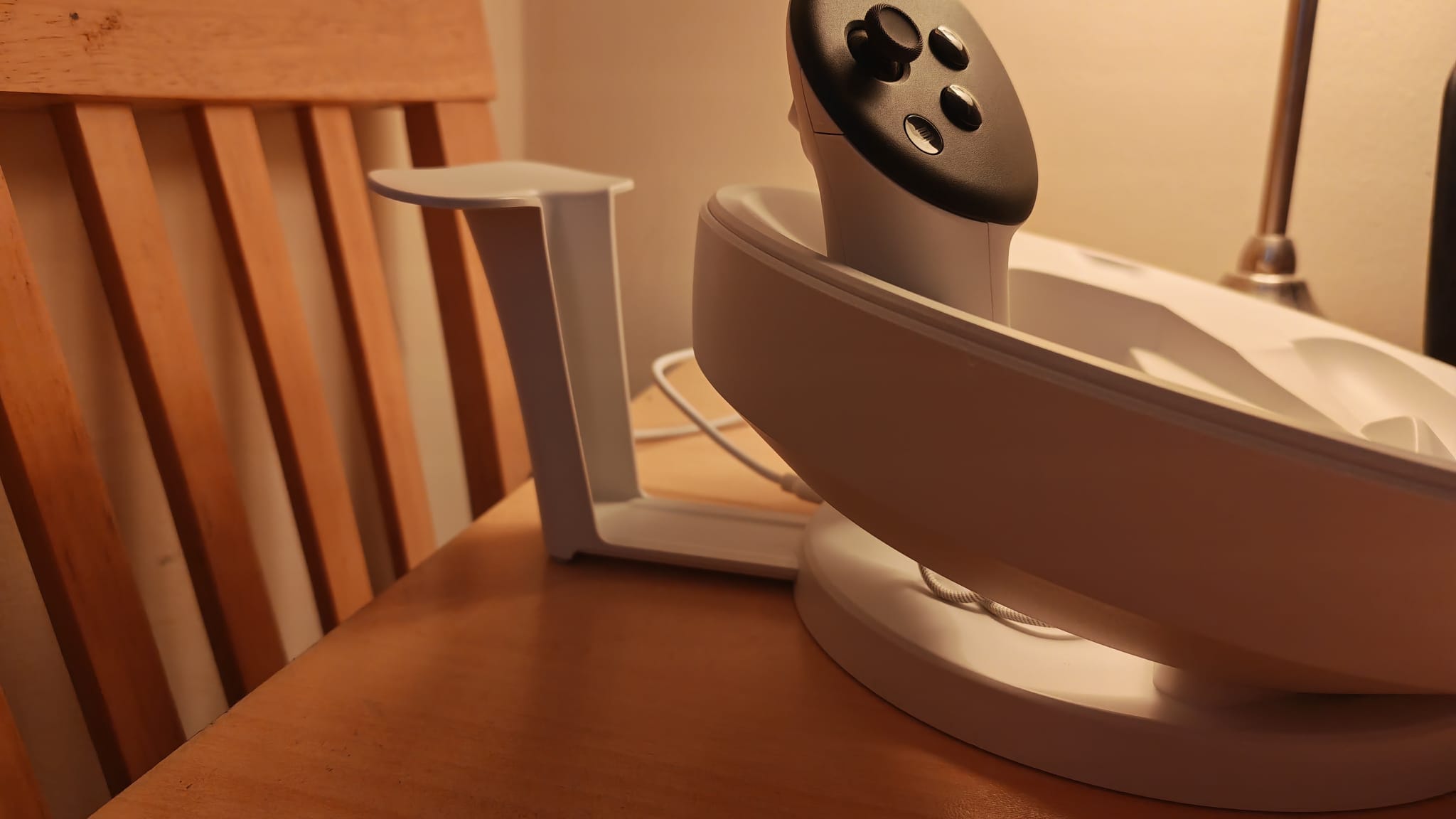 The head strap pedestal for the PrismXR Carina D1 Charging Dock review