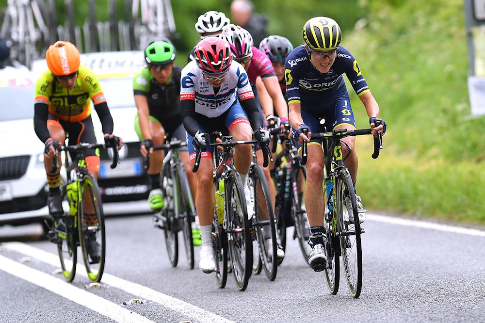 Rachel Neylan drives the breakaway