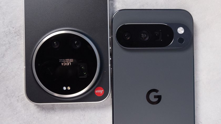 Leica Leitzphone versus Google Pixel 10 Pro XL