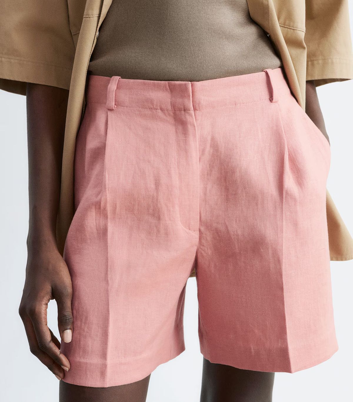 & Other Stories, Tailored Linen Shorts in Dark Brown