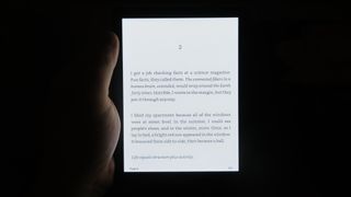 The perfectly evenly lit Kindle Paperwhite 2021 in the dark