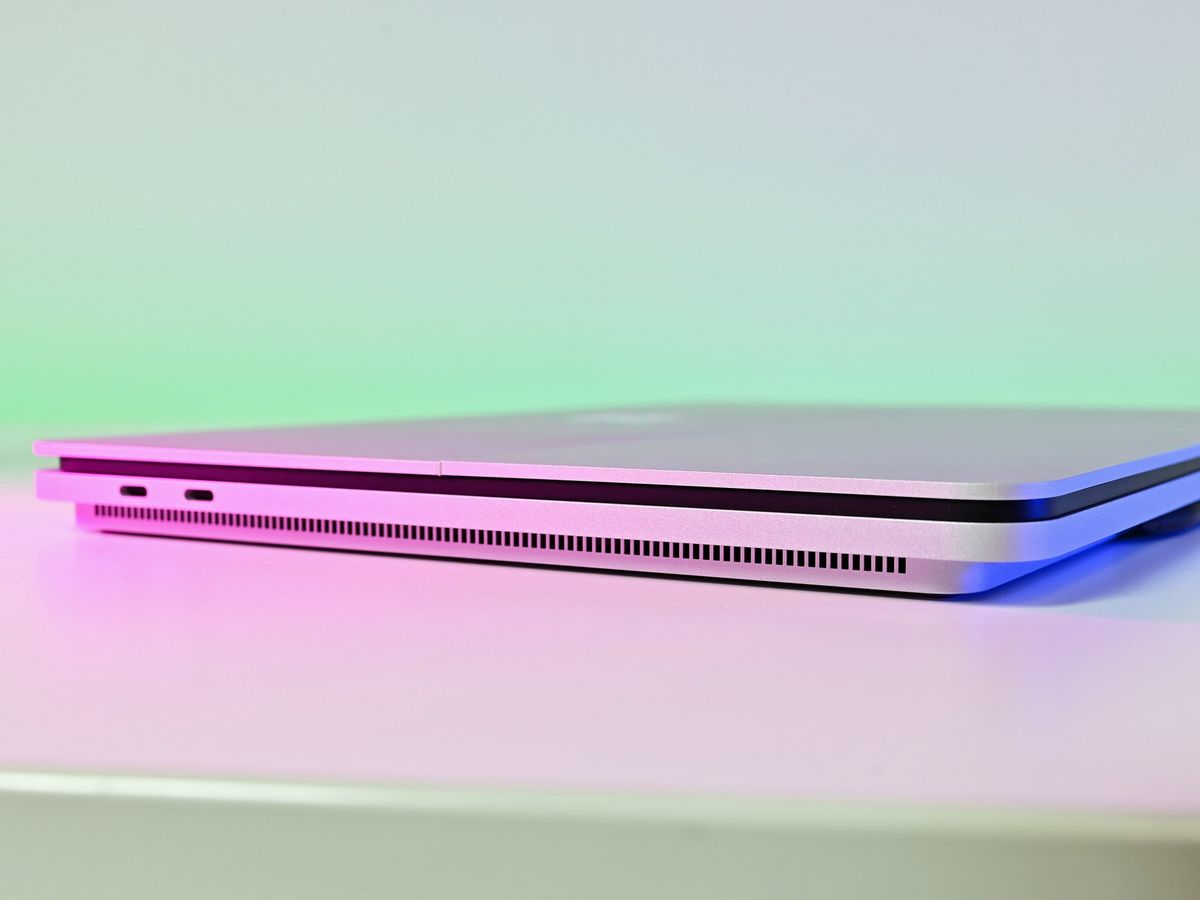 Surface Laptop Studio Side