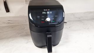  Instant Vortex Slim XL Air Fryer in a white kitchen