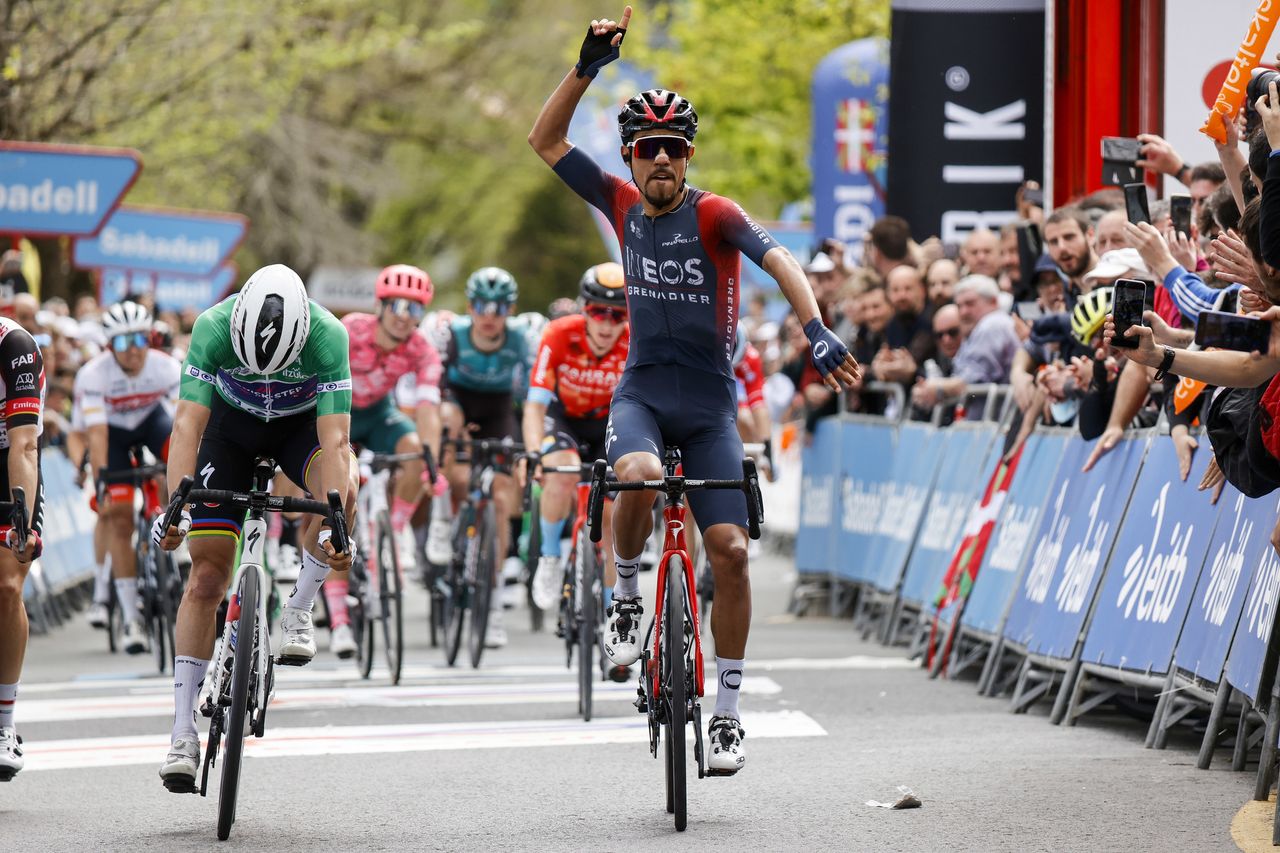 Itzulia Basque Country 2022 - 61st Edition - 4th stage Vitoria Gasteiz - Zamudio 185,6 km - 07/04/2022 - Daniel Martinez (COL - INEOS Grenadiers) - photo Luis Angel Gomez/SprintCyclingAgency&Acirc;&copy;2022