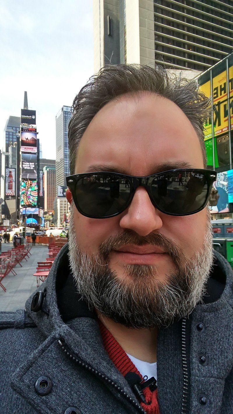 LG G5 front-facing camera with HDR