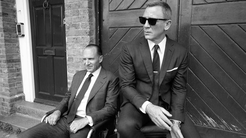 james bond behind the scenes with leica