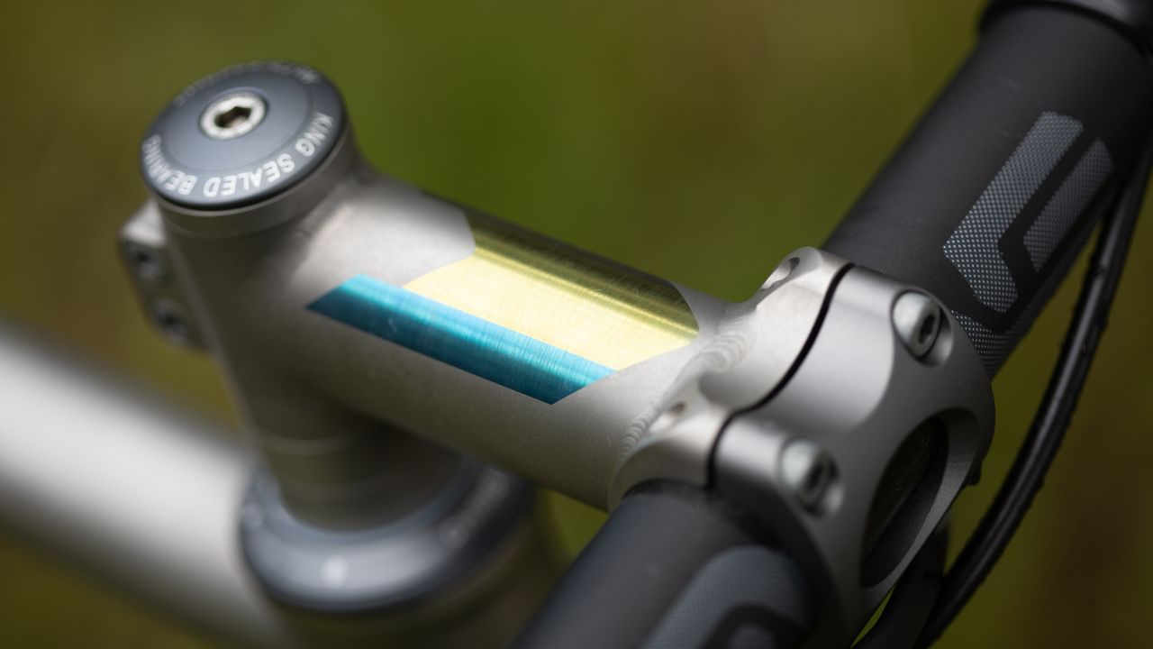 Moots Routt RSL detail of titanium stem