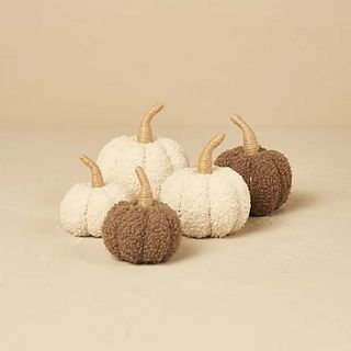 Boucle fabric assorted sizes of pumpkins