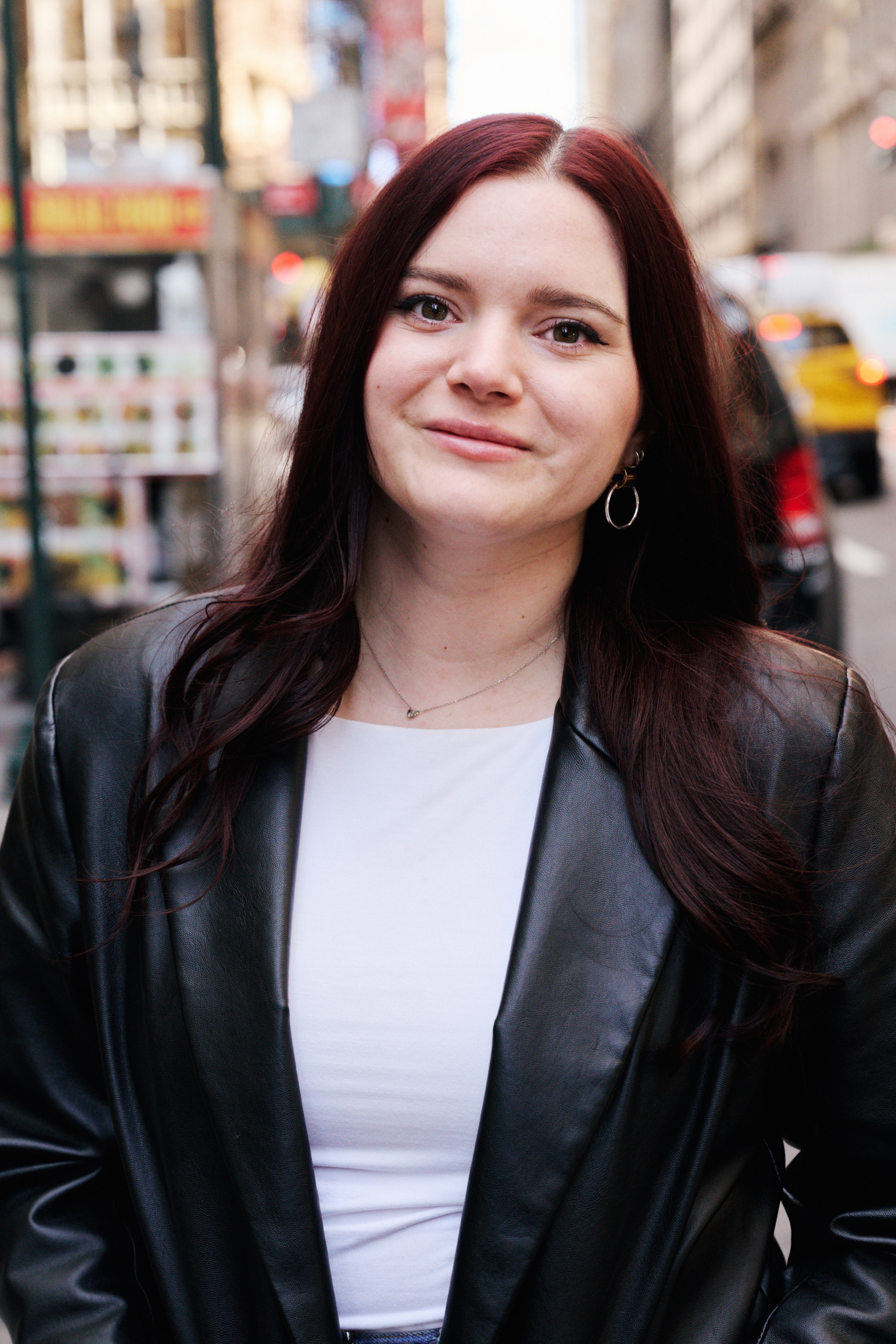 brooke knappenberger marie claire associate commerce editor portrait