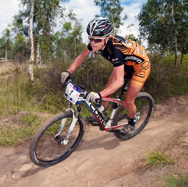 Jenni King, riding strongly to secure second place in the Elite Female race.