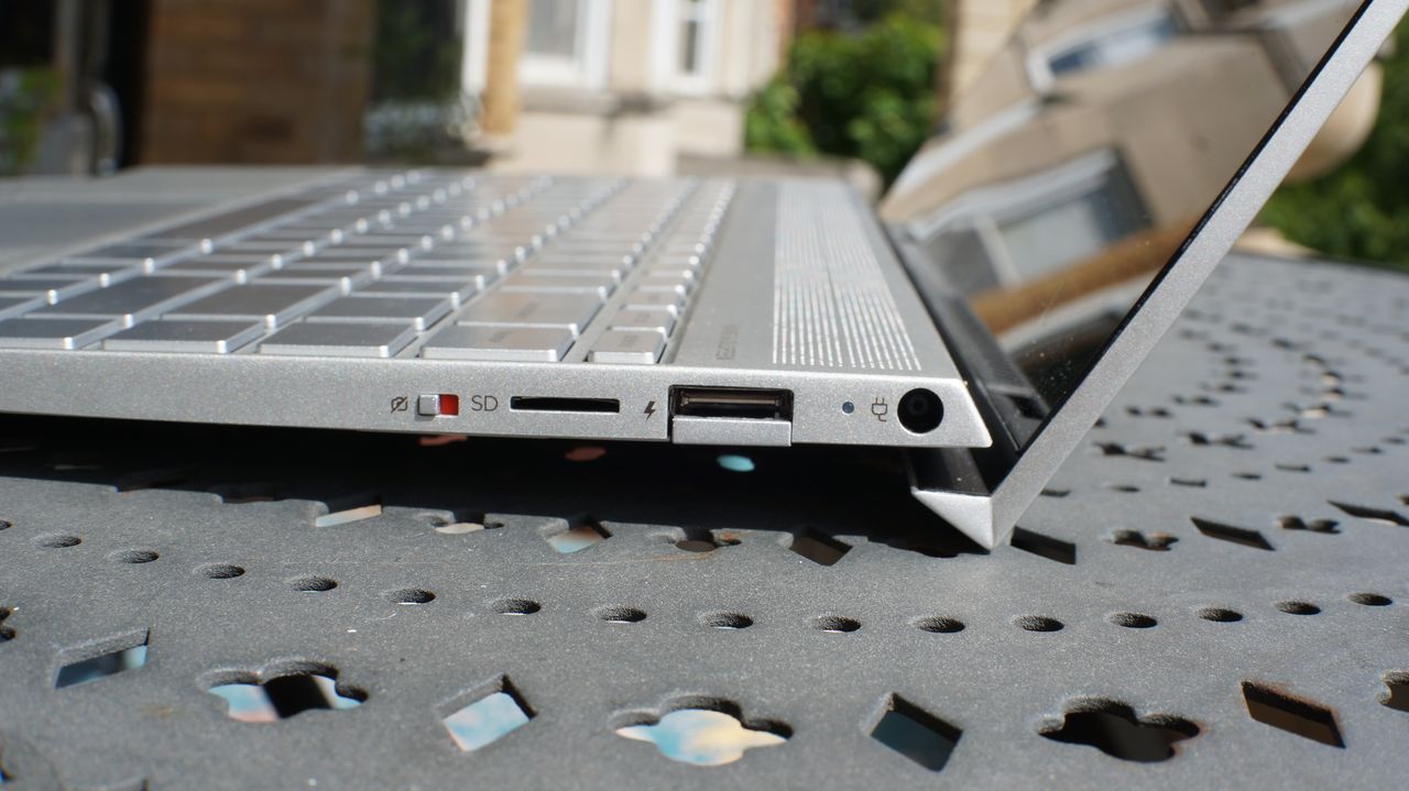 HP Envy 13t
