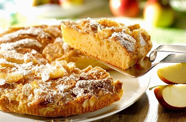 Apple and almond sponge