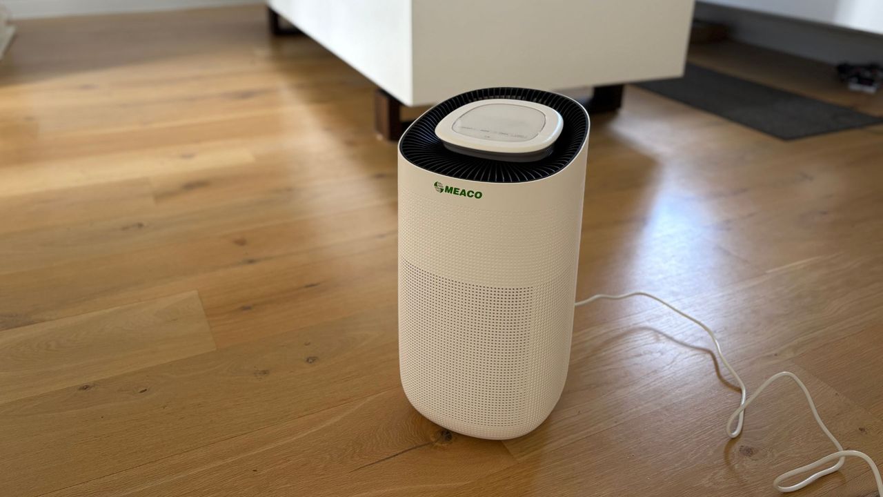 Testing the MeacoClean CA-HEPA 47x5 Air Purifier