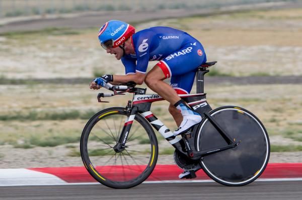 Dave Zabriskie (Garmin-Sharp) takes a strong pull at the front.