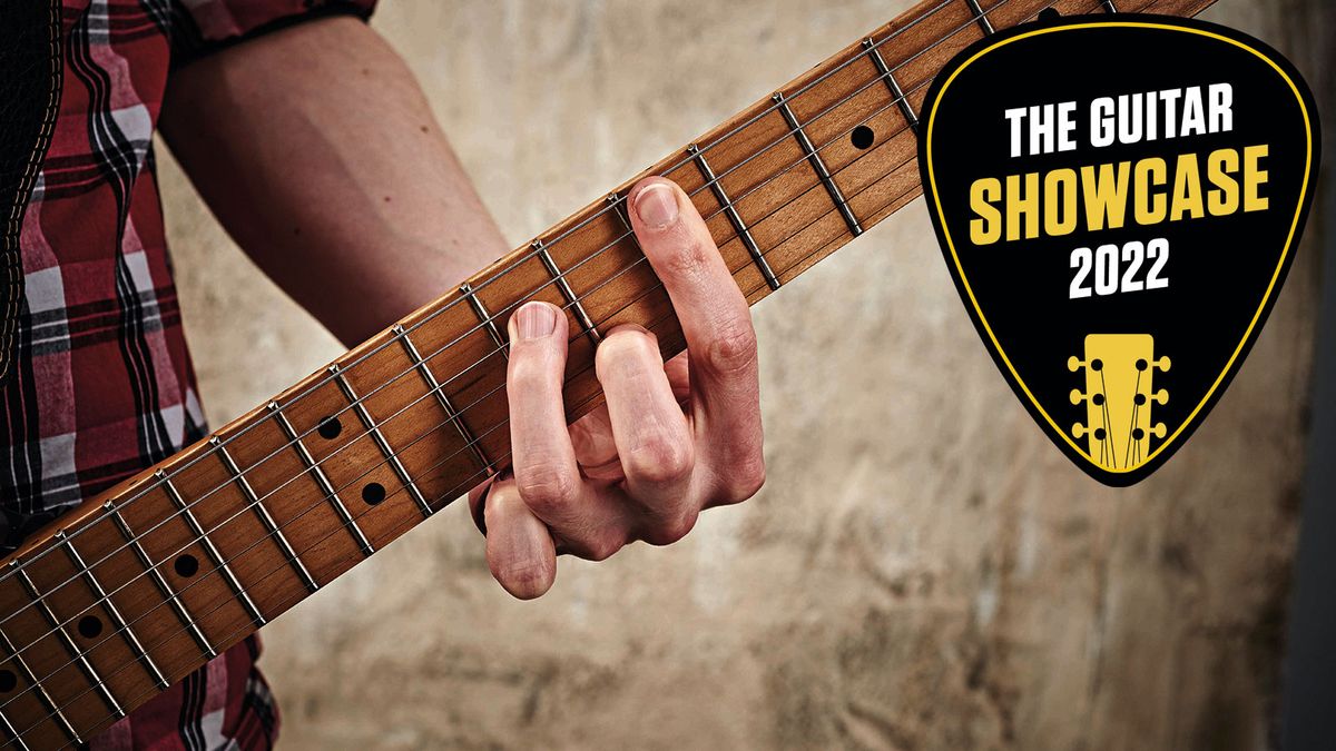 Showcase special: 24 free guitar chord lessons