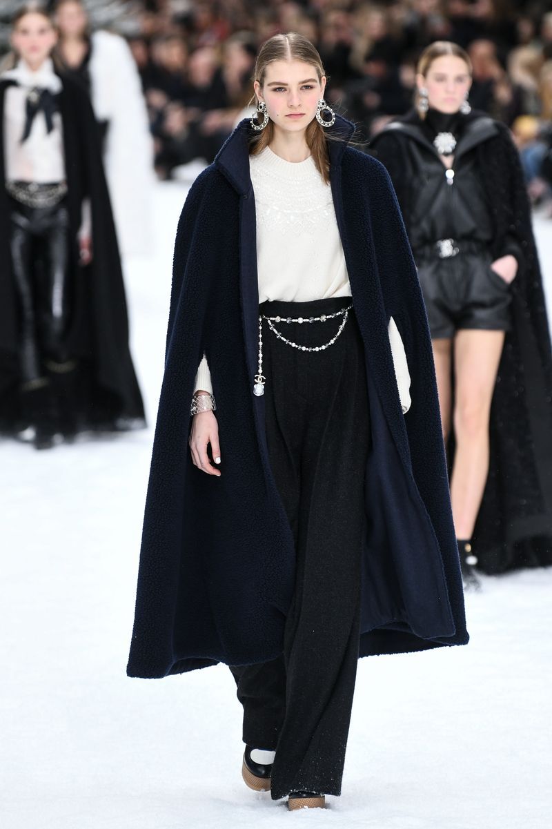 Chanel : Runway - Paris Fashion Week Womenswear Fall/Winter 2019/2020