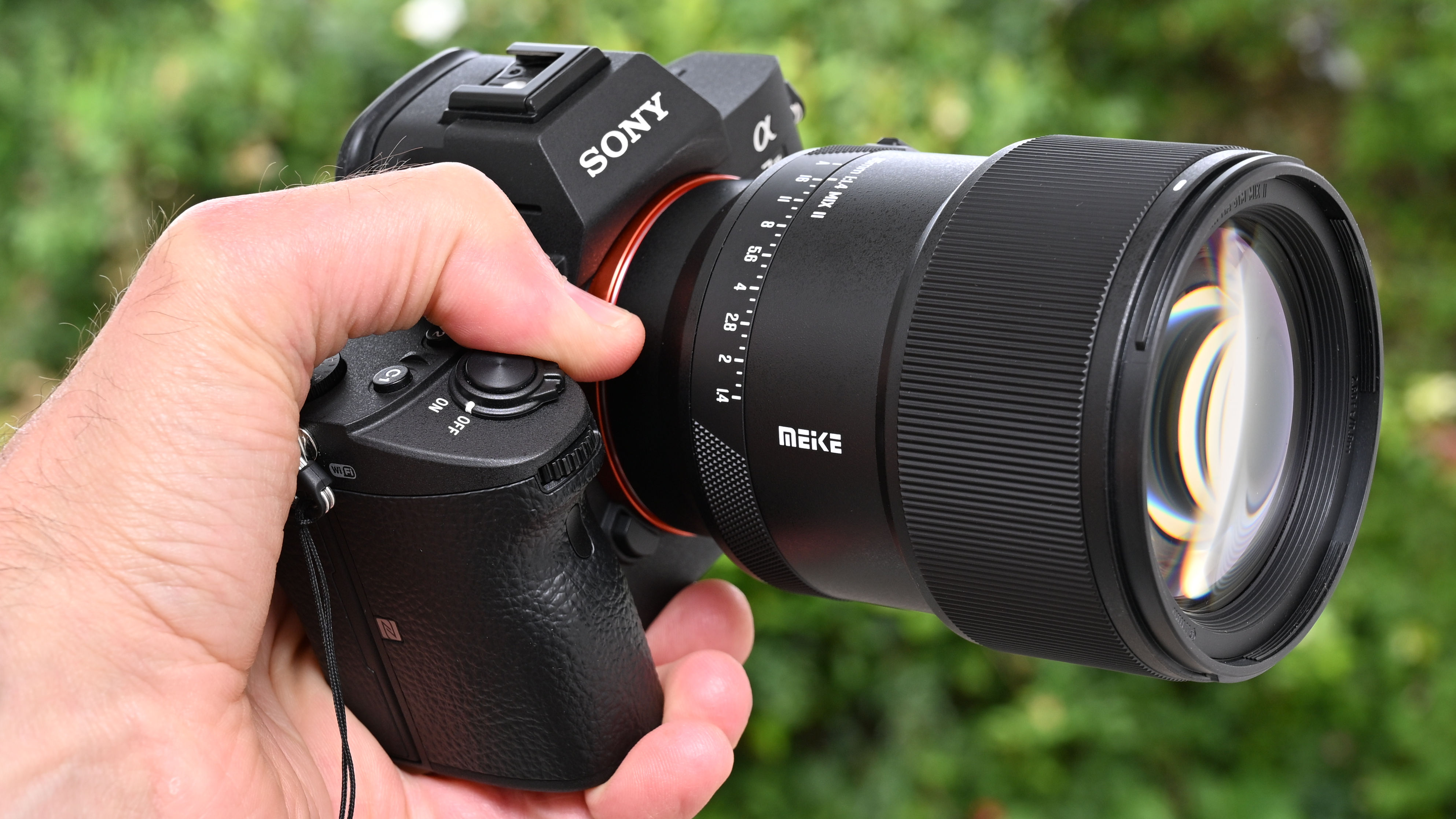 Meike 85mm f/1.4 Mix II product image