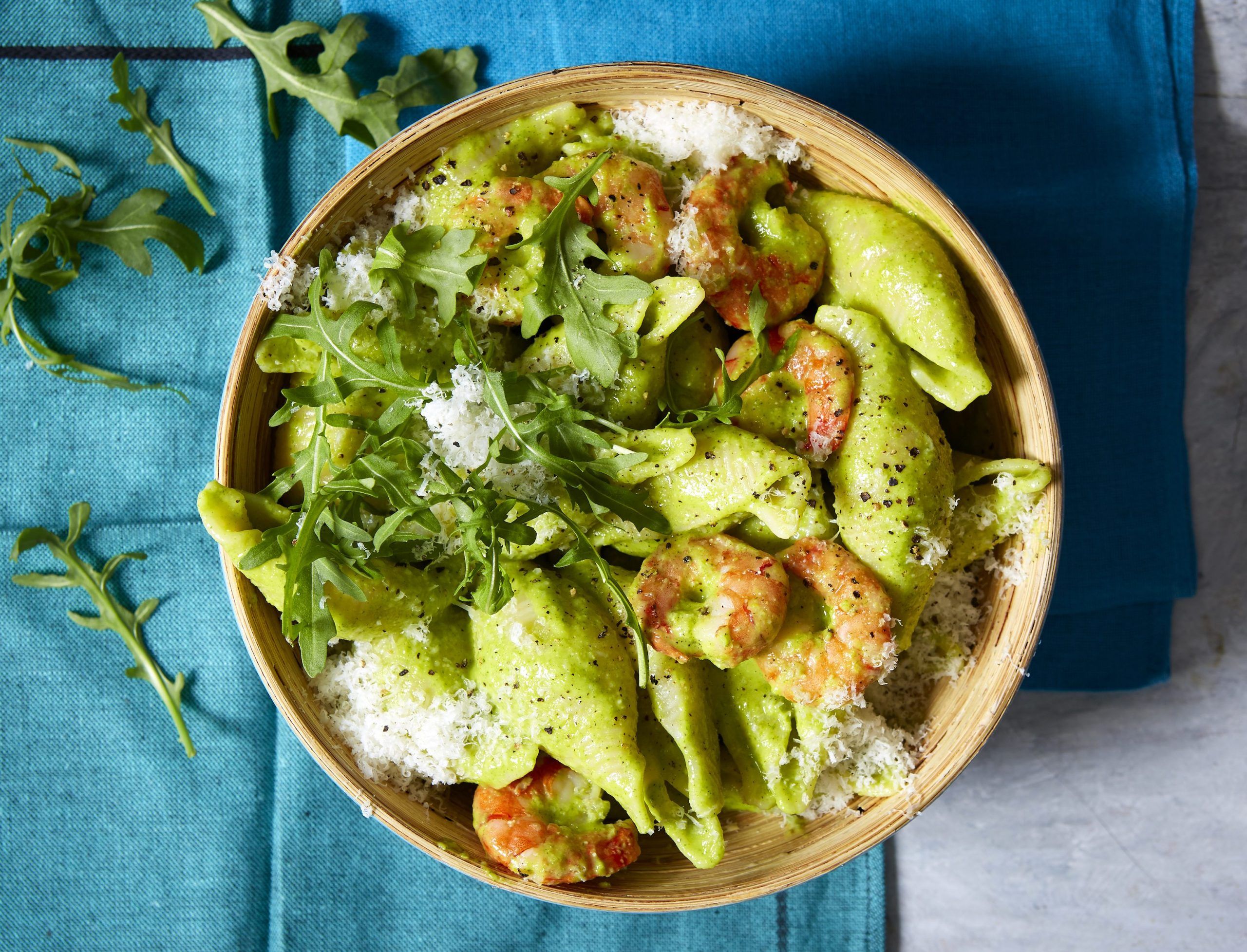 Tarragon pesto pasta with peas and prawns recipe