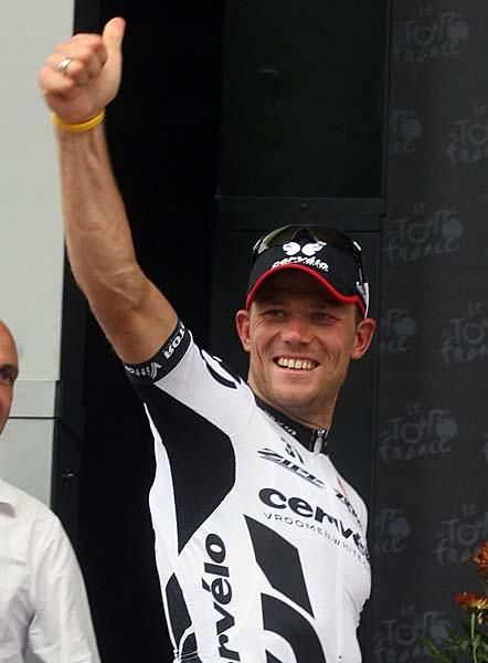 Thumbs up for Thor Hushovd (Cervelo Test Team) following his stage win.