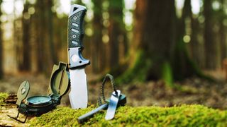 how to clean a pocketknife: knife and other hiking bits and bobs