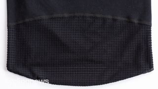 Sportful Sottozero Long Sleeve Winter Base Layer detail of extra venting in low back