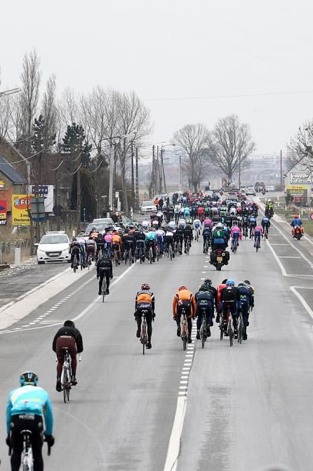 The echelons in full swing in Gent-Wevelgem