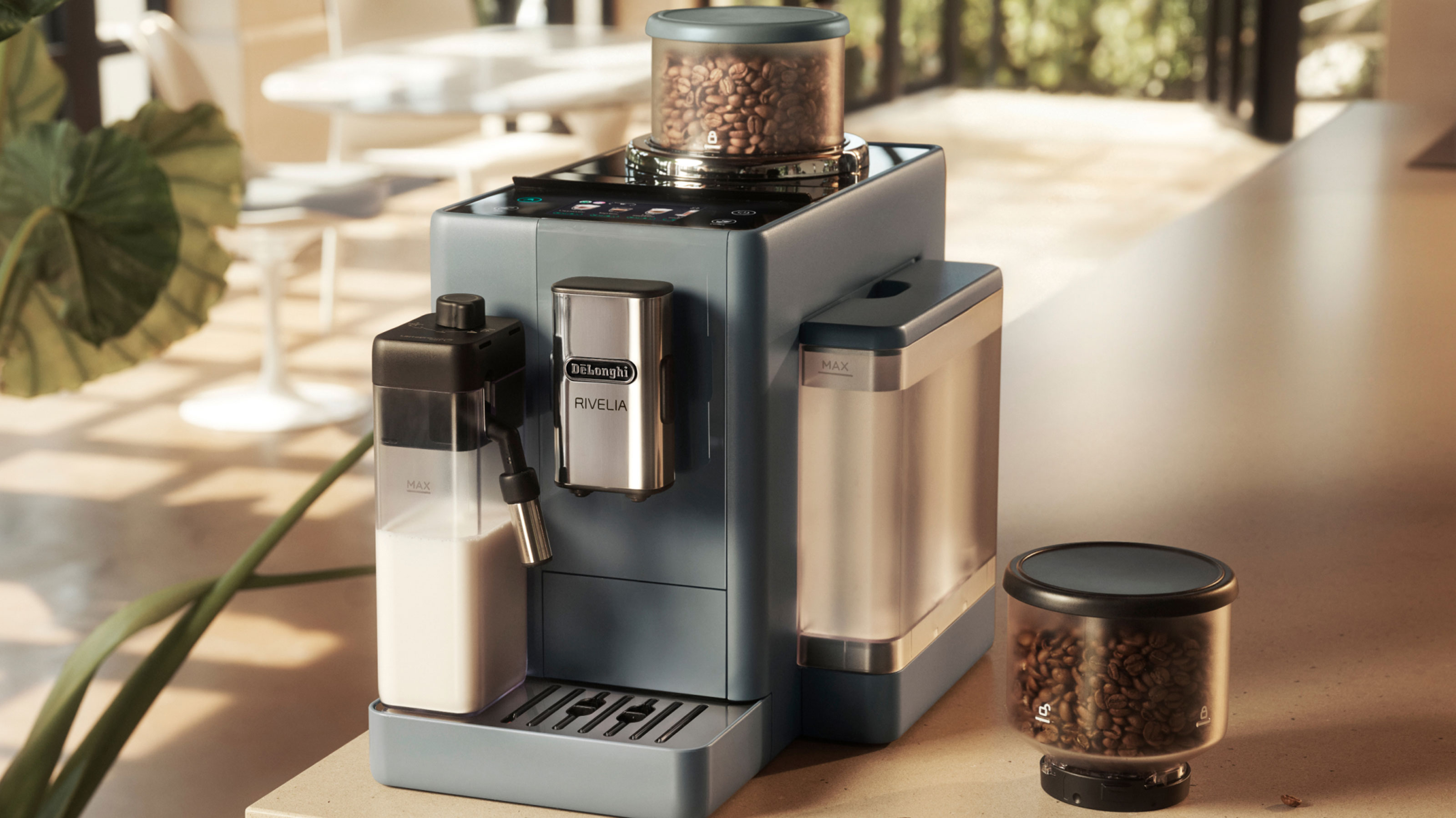 De'Longhi Rivelia coffee machine