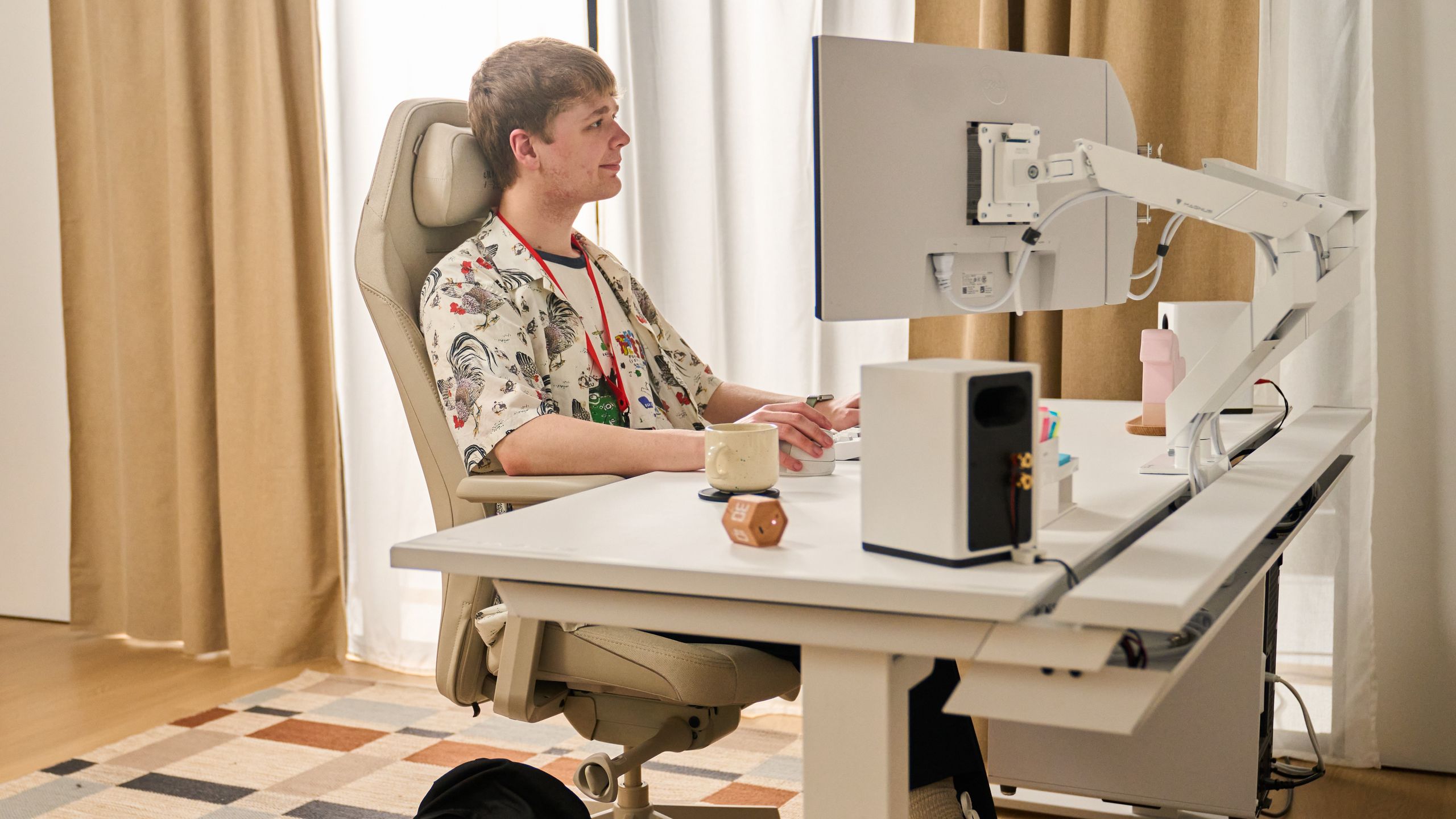 Secretlab Expands into Home Office Market with Atlas Chair