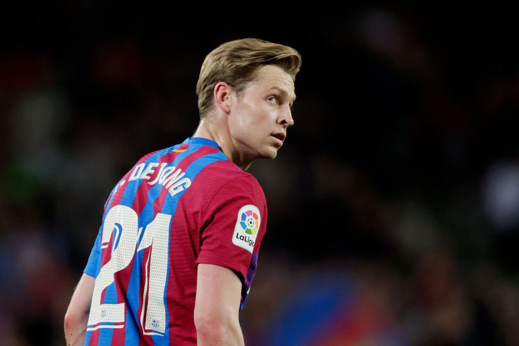 Manchester United target Frenkie de Jong