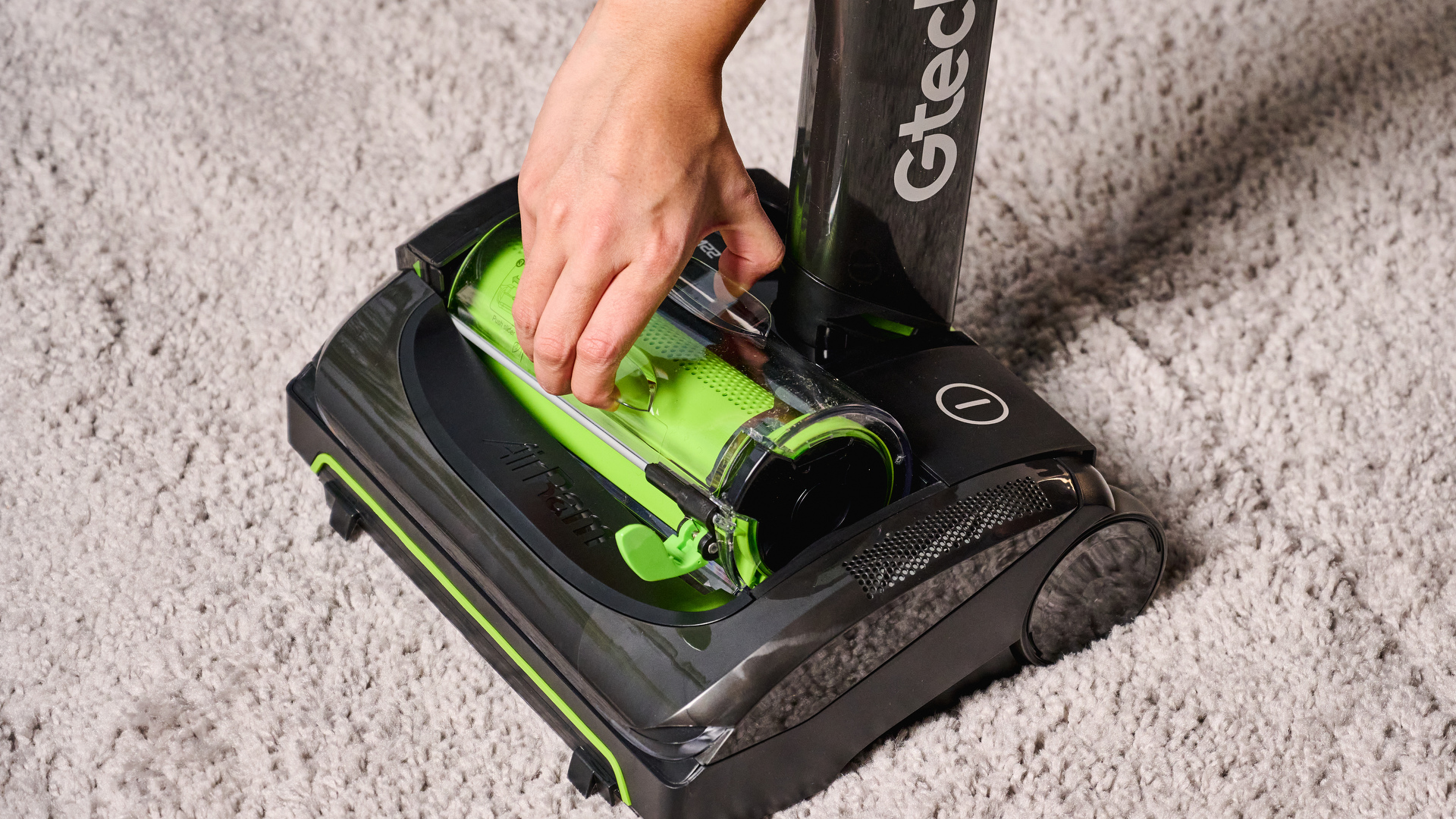 GTech AirRAM 2 K9 having bin removed