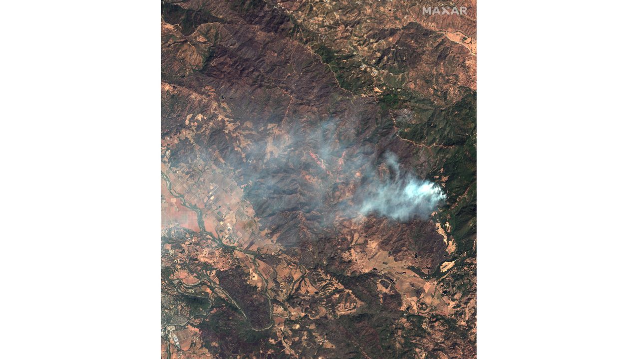 A natural-color image of the Kincade fire on Oct. 30.