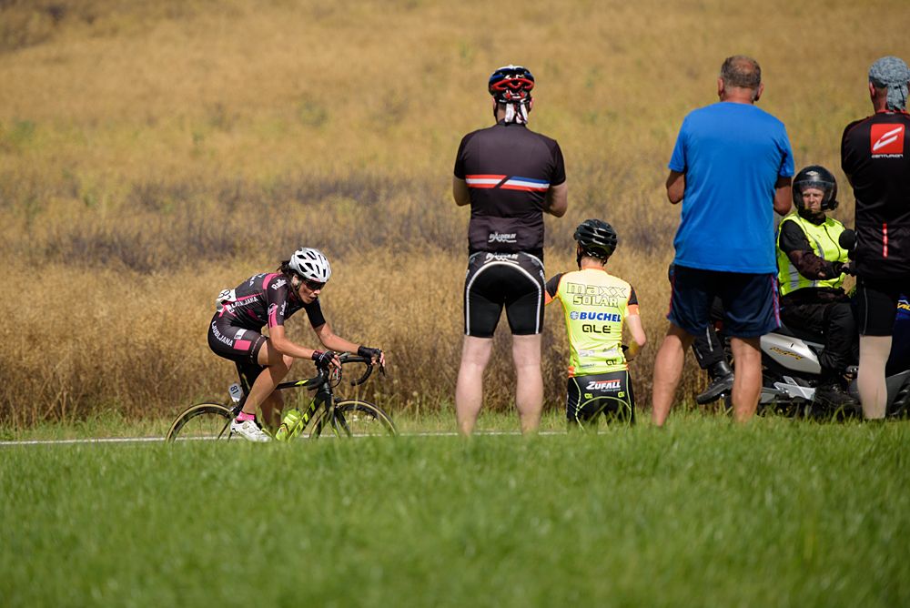 Eugenia Bujak (BTC City Ljubljana) attacks on Hankaberg at Th&uuml;ringen Rundfarht 2016 - Stage 5