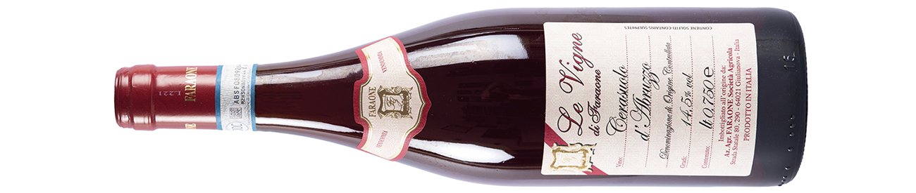 Bottle of ros&amp;eacute; wine