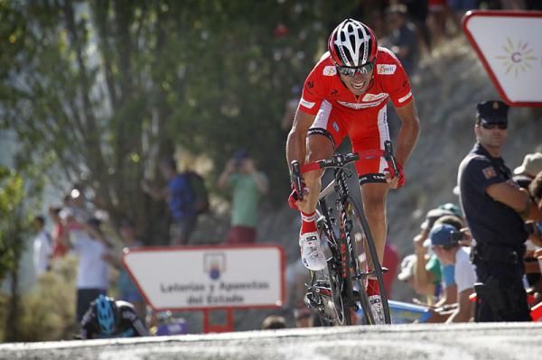 Joaquim Rodriguez (Katusha) stands up and goes for the line