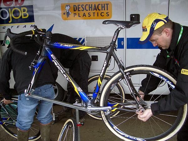 Sven Vanthourenhout's Ridley is given a final tinker before the race.