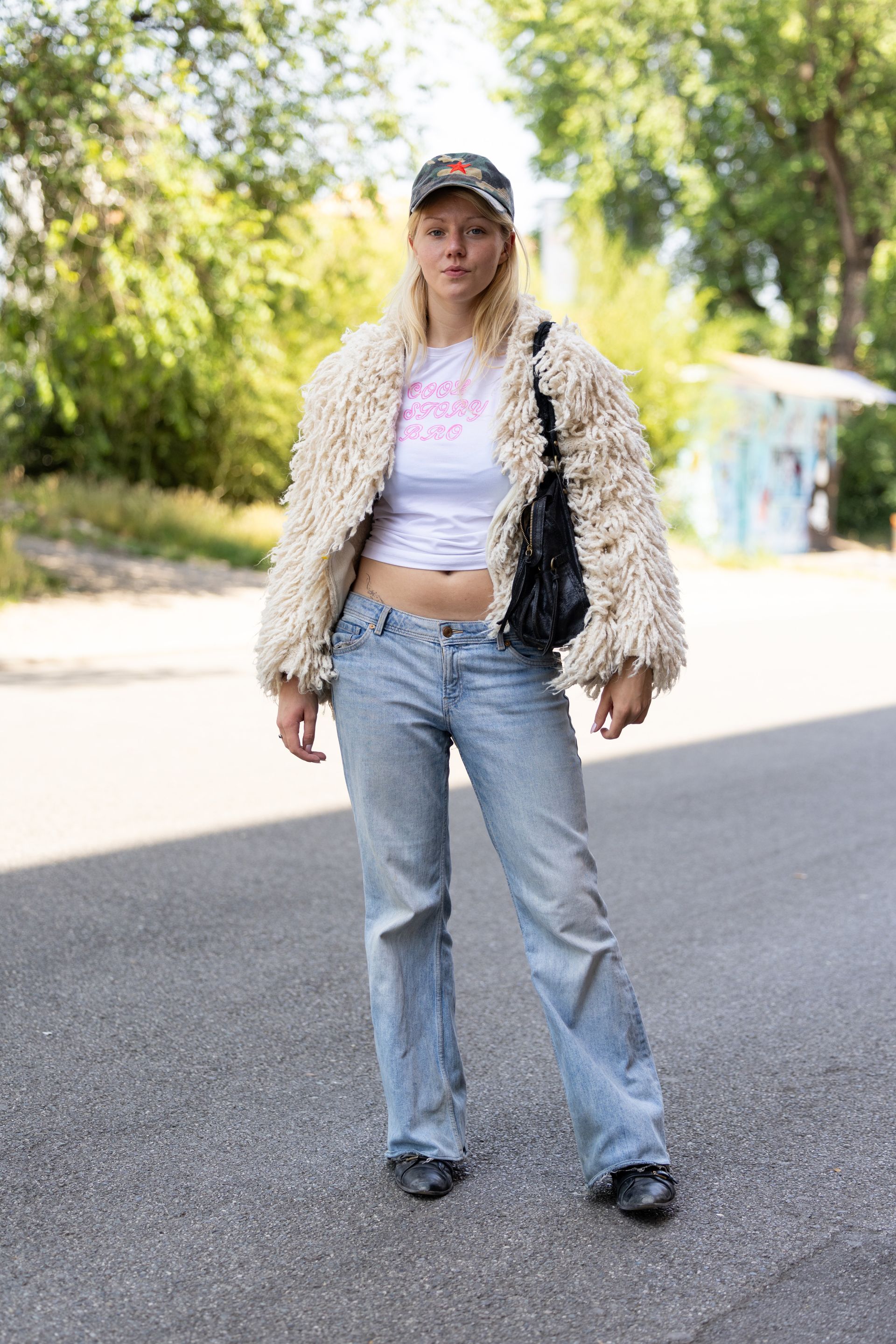 Graphic tshirt outfit