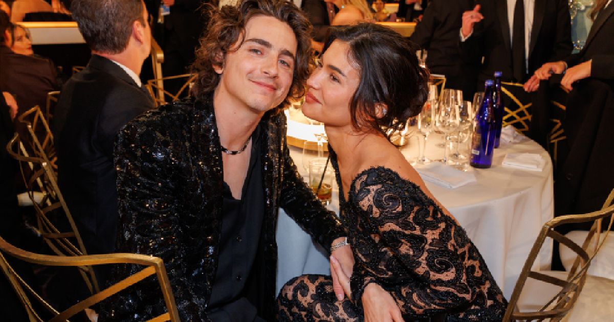 Lip Reader Deciphers What Timothée Chalamet And Kylie Jenner Were ...