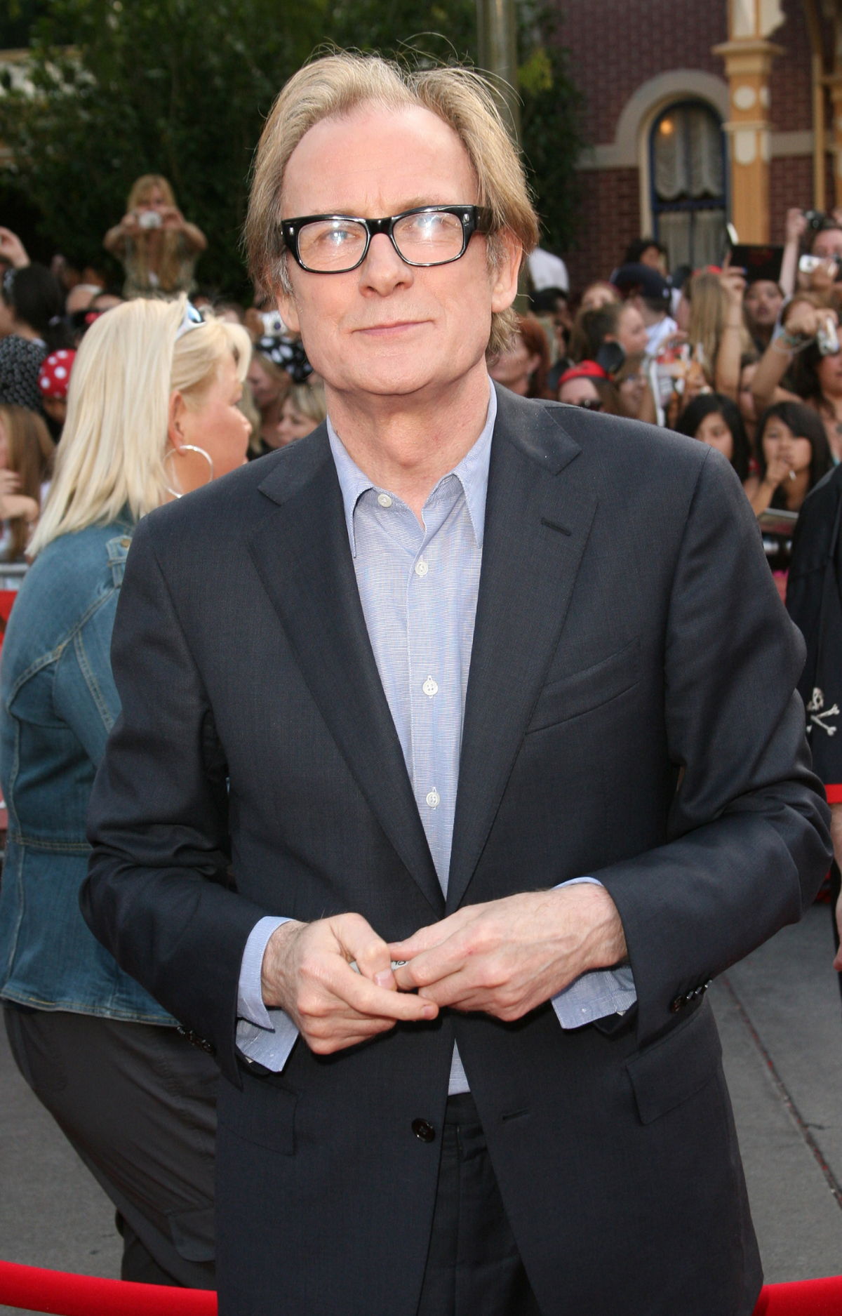 Bill Nighy attends world premiere of Pirates of the Caribbean: At World's End