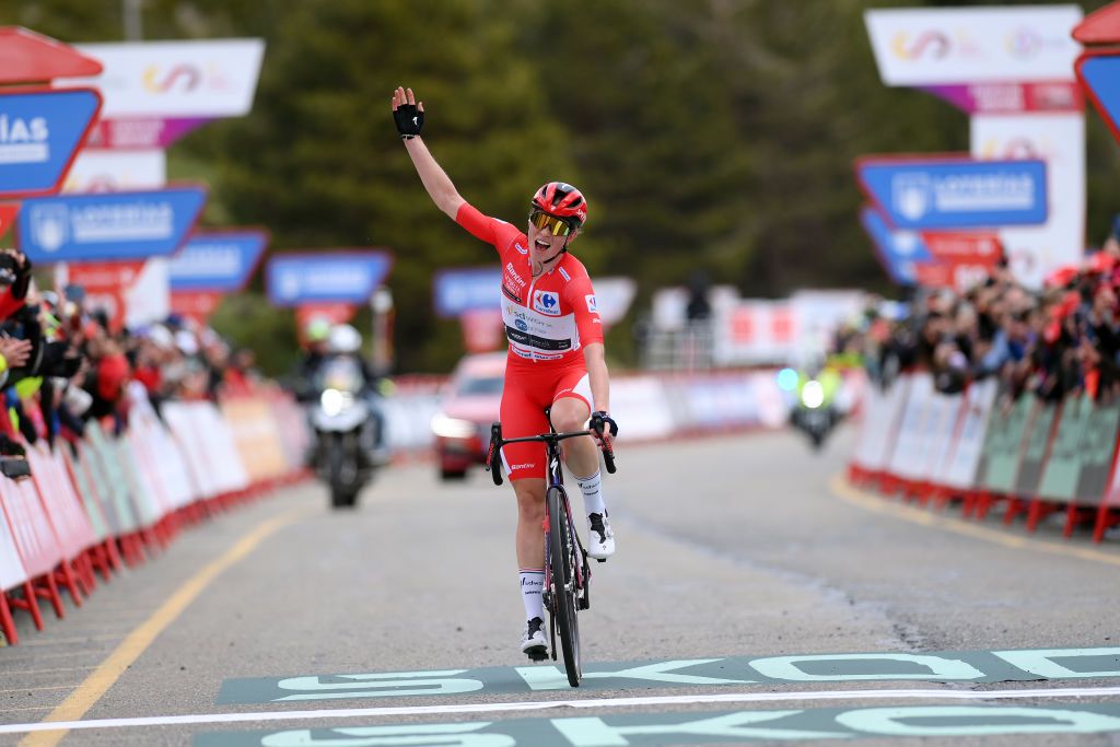 Demi Vollering celebrates victory at the La Vuelta Femenina