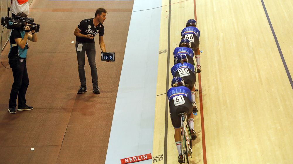 Italy competes during round 1 of the team pursuit