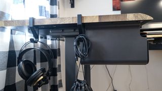 Vari L-Shape Electric Standing Desk review | Tom's Guide