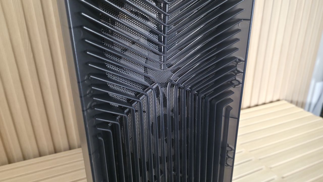 Corsair 3200D RS - Outside