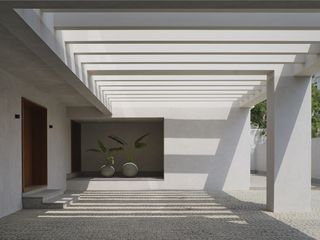 patio at The Architect’s Home by Aleeya. design studio